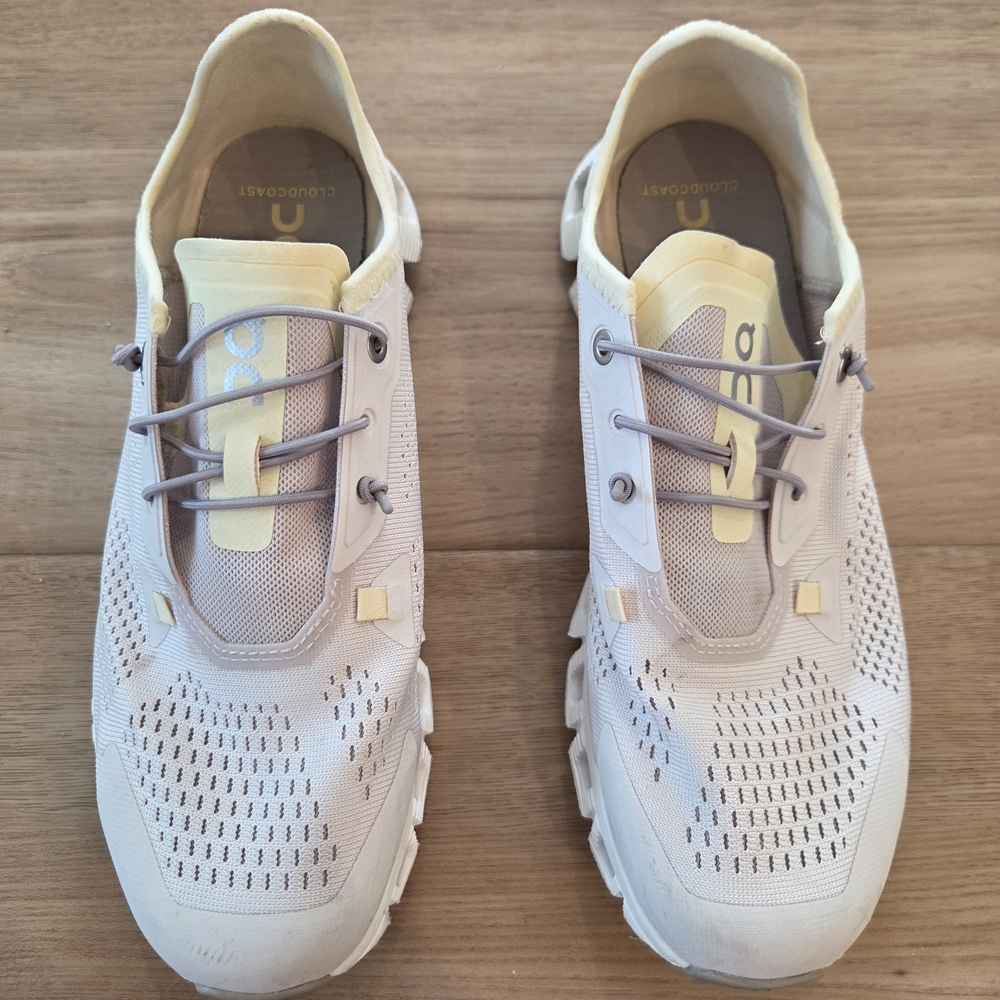 On Running Men's Cream Athletic Shoes